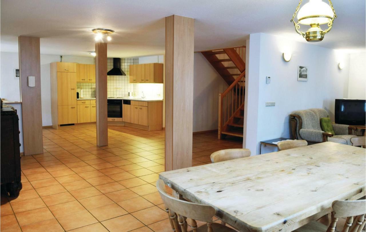 2 Bedroom Gorgeous Home In Hachenburg Bagian luar foto